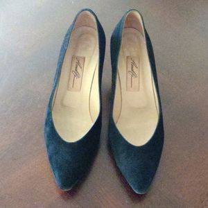 Black genuine black leather suede pumps Amalfi Monica shoes 7.5B